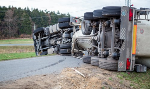 Why Delivery Truck Accidents in Dallas Are Increasing—and What Victims Should Know